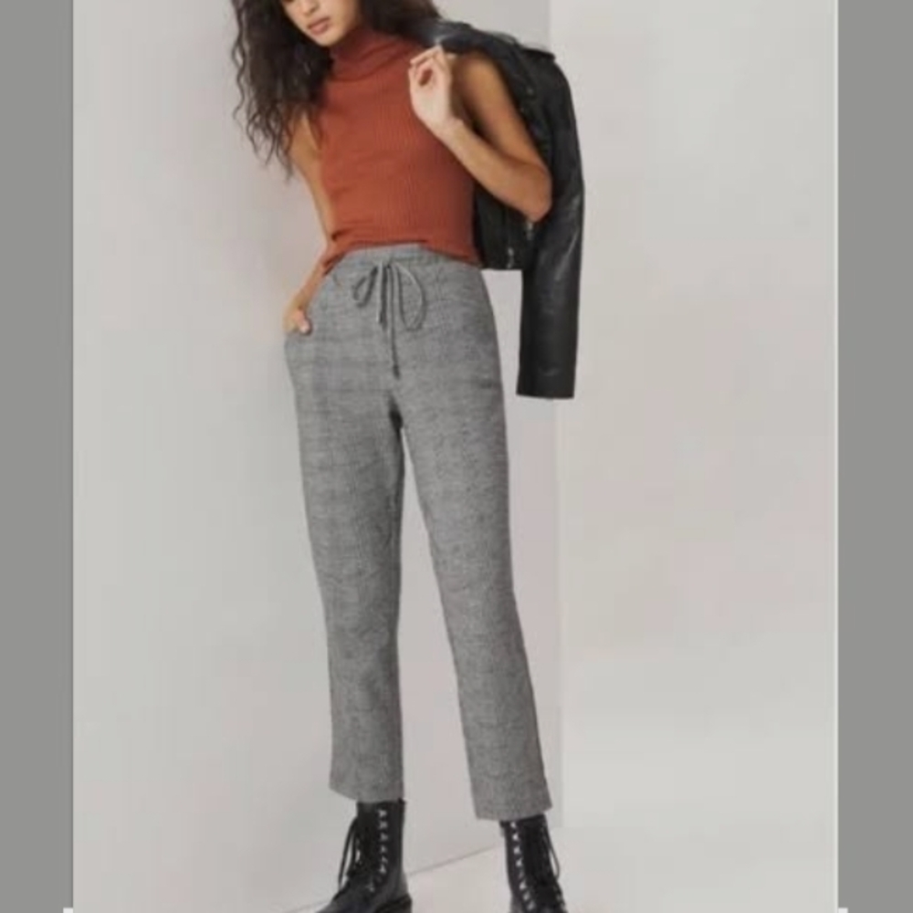 Anthropology Maeve‎ Bettie Plaid Tapered Joggers size Medium